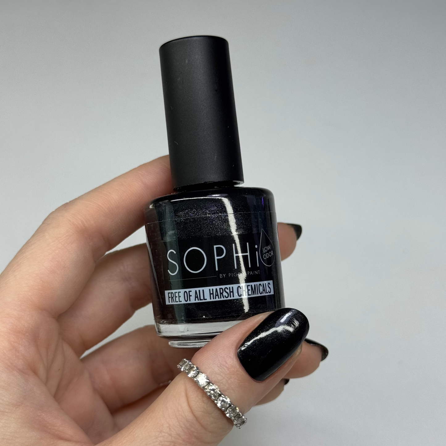 Date Knight - Shimmer Black